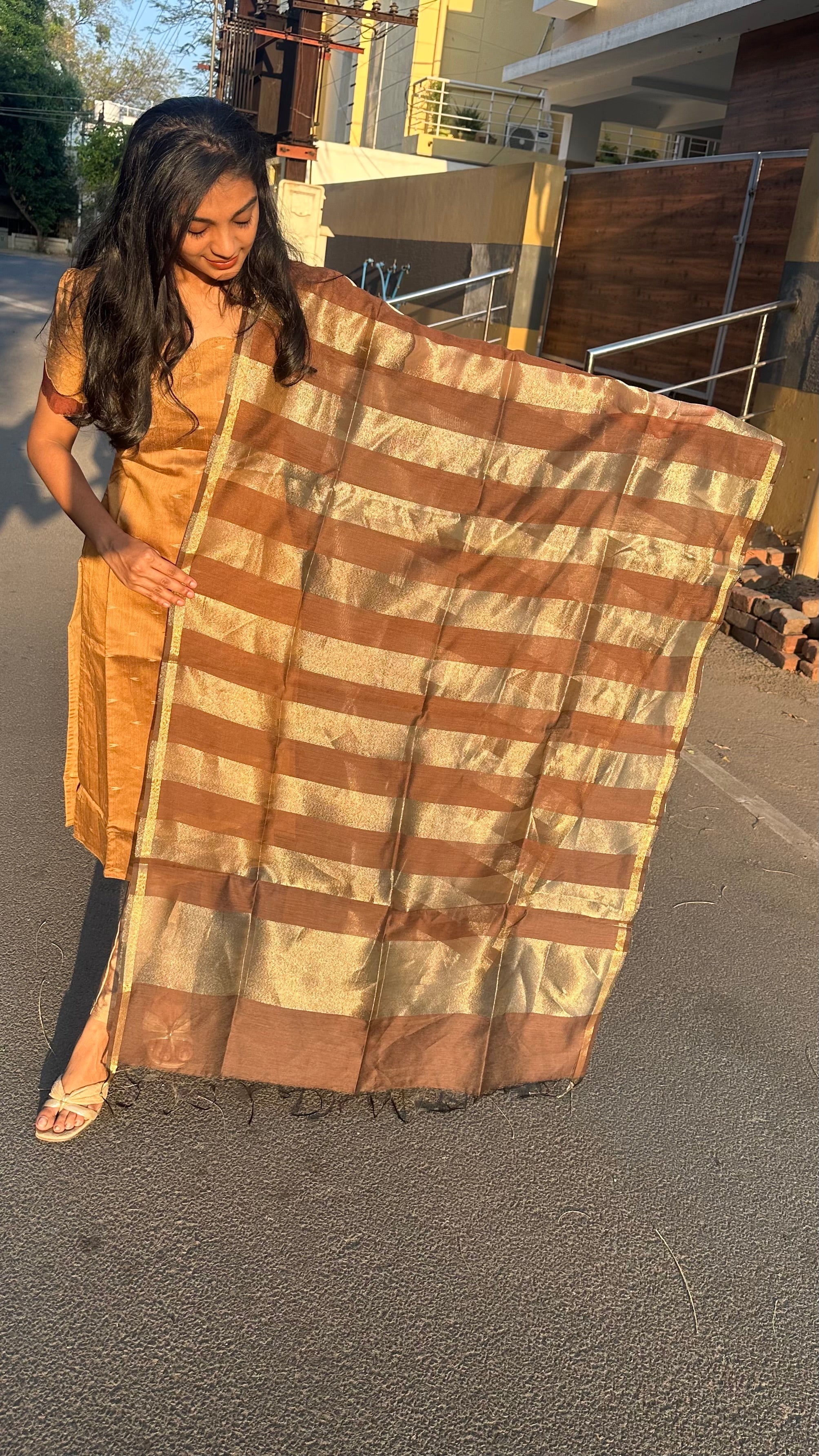 Brown magic set