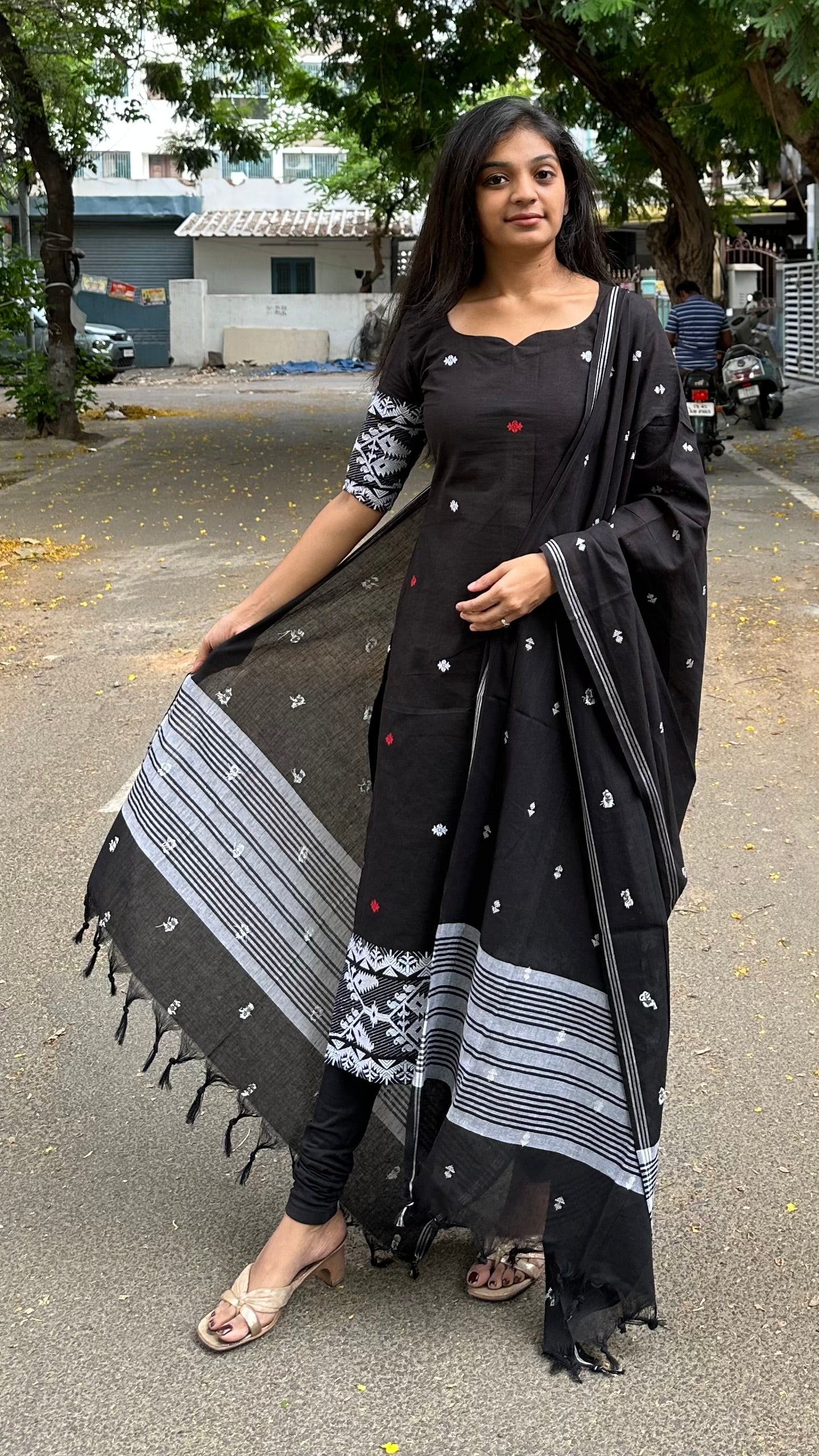 Jamdhani Black (2pc)