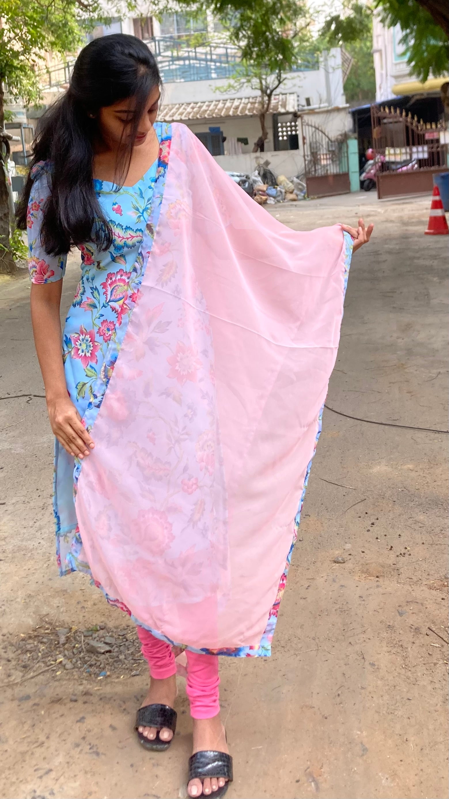 Frozen floral- georgette top and dupatta set