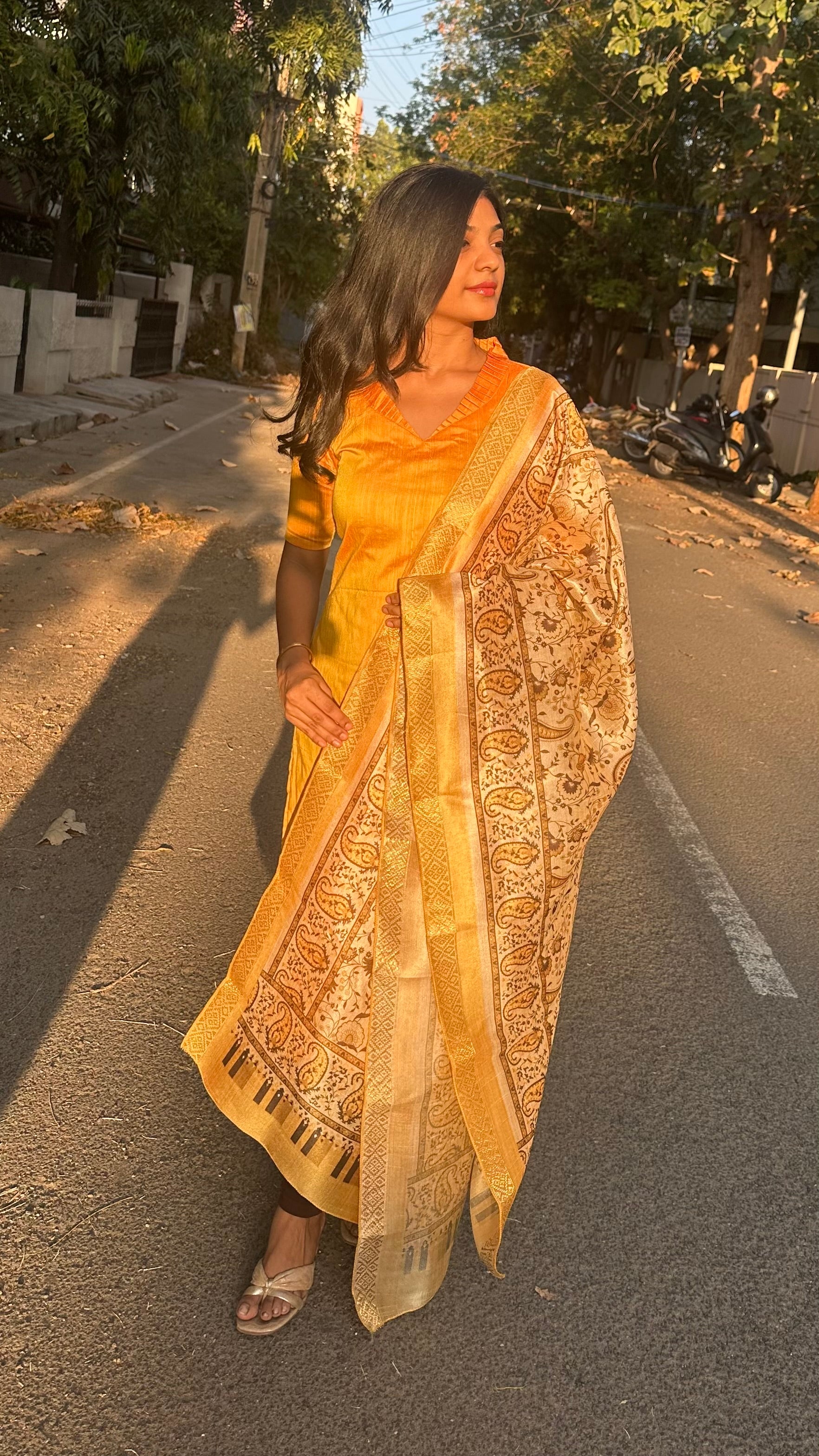 Golden glow set