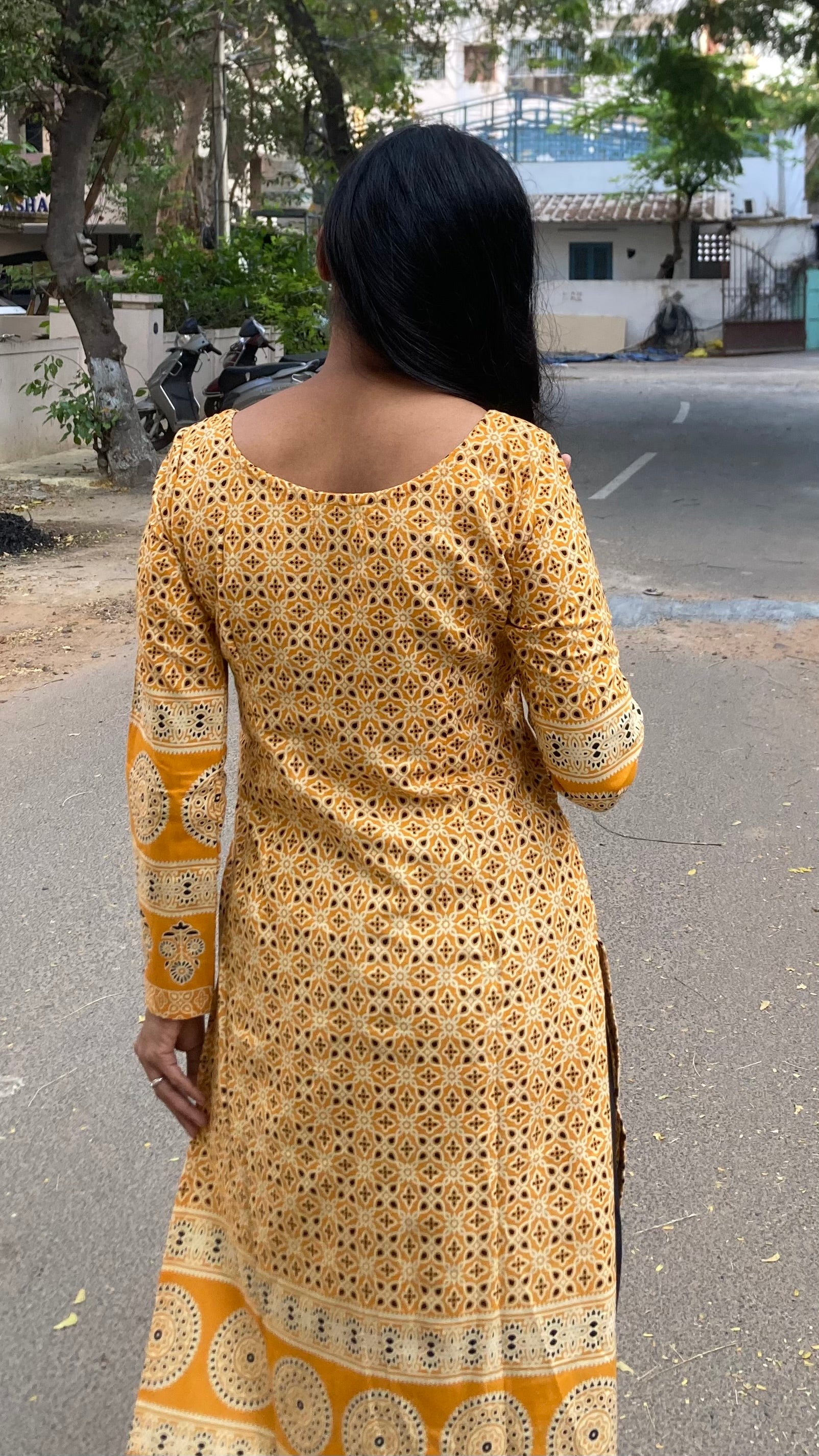 Ajrakh kurti