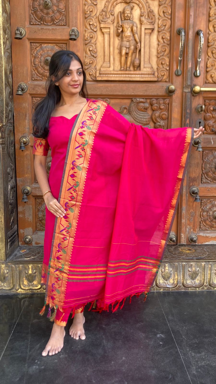 Pure handloom paithani zari weave 3 piece set
